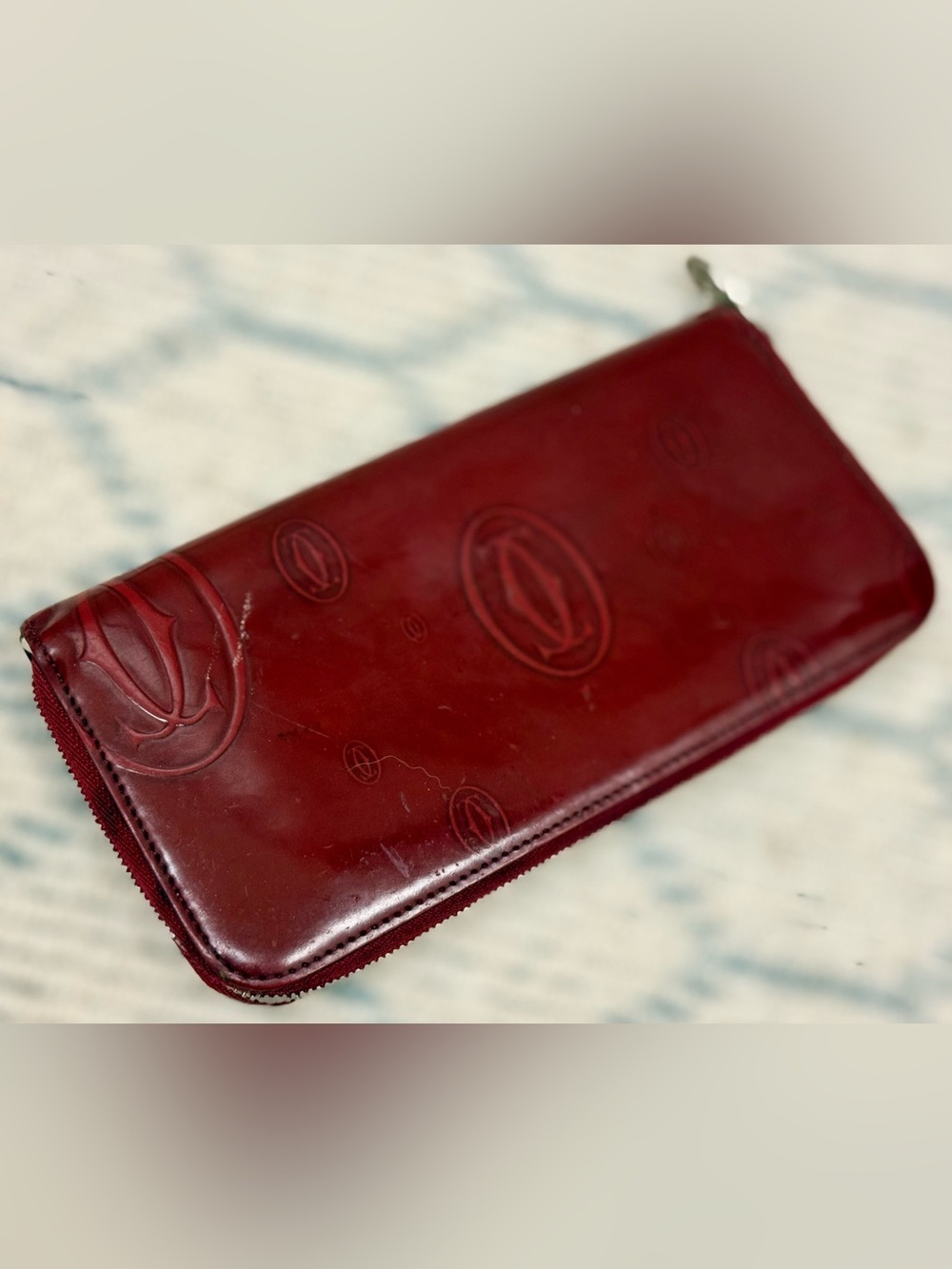 CARTIER Vintage “Happy Birthday” Red Patent Leather Monogram Zippy Long Wallet - Picture 5 of 16